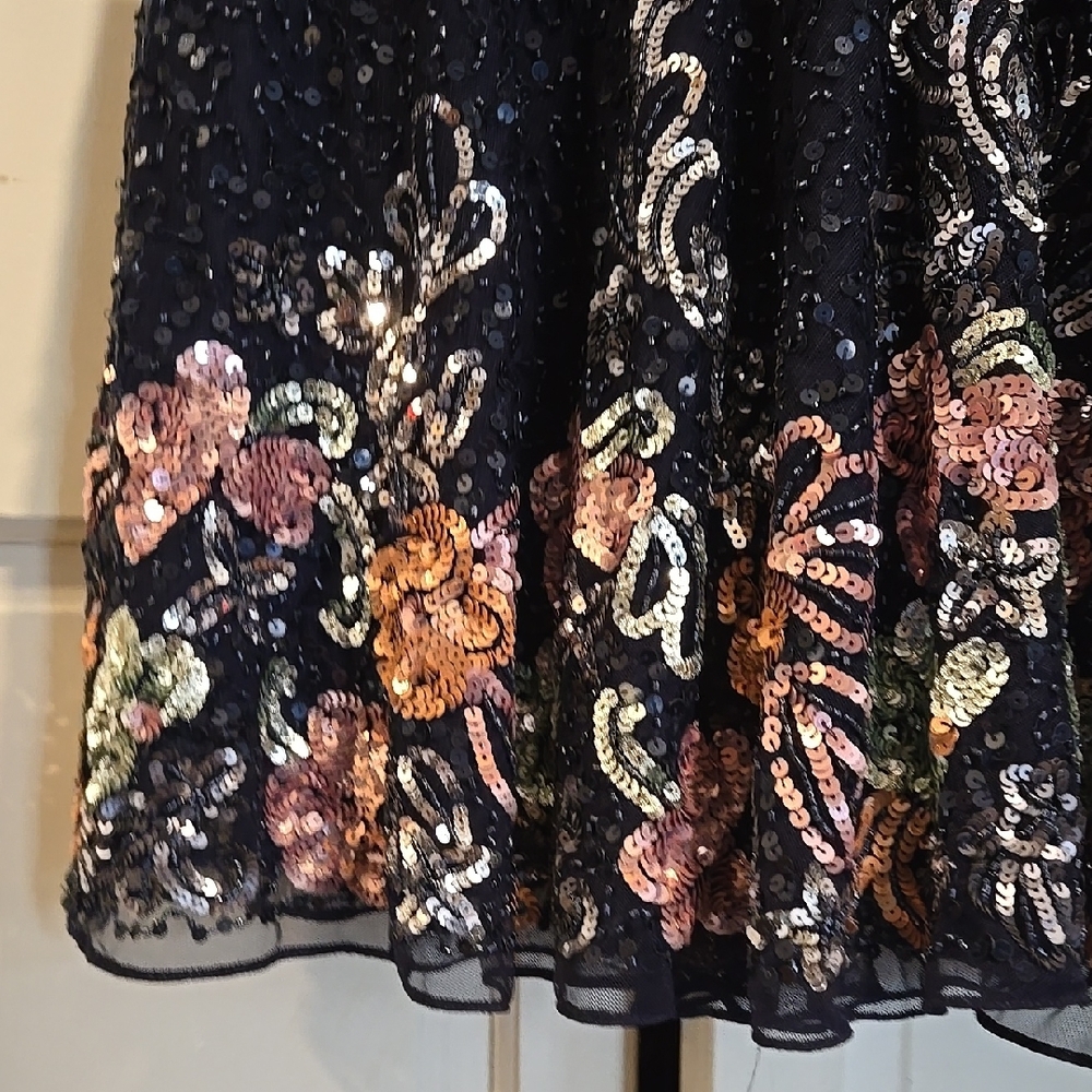 Mac Duggal Navy Long-Sleeve Sequin Evening Dress with Floral Hem - Picture 6 of 9